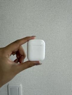 Apple AirPods 本体 第2世代のサムネイル