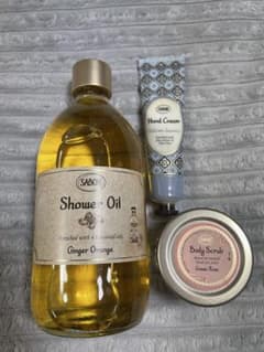 SABON サボン シャワーオイル ハンドクリーム ボディスクラブ 3点