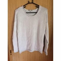 【RCS様専用】UNIQLO☆★薄手のニットのサムネイル
