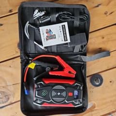 ジャンプスターター　MULTI-FUNCTION JUMP STARTERのサムネイル