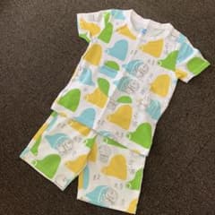 グラニフ　ドラえもんTシャツ&ハーフパンツセット　110のサムネイル