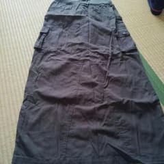 カーキのロングスカートです。のサムネイル