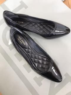 cole haan 美品 パンプス 23.5cmのサムネイル