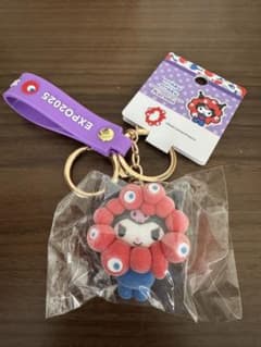 ミャクミャクサンリオ　フロッキーキーホルダー　キティ　マイメロ　クロミ サンリオミャクミャクなりきりフロッキーキーホルダークロミ｜Yahoo