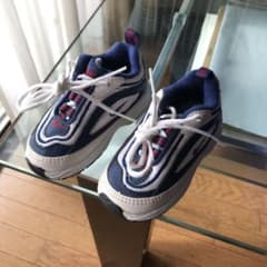 キッズ スニーカーのサムネイル