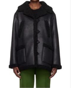 A.P.C. アーペーセー ブラック Clara フェイクレザーコート40 A.P.C. アーペーセー ブラック Clara フェイクレザーコート40 - メルカリ