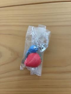 新品⭐︎スンスン⭐︎めじるし⭐︎いちご⭐︎キーホルダーのサムネイル