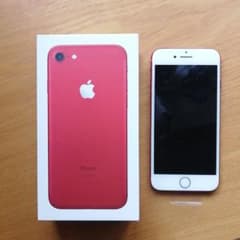 ルナルナ様専用　新品☆iPhone 7 Red 128 GB SIMフリーのサムネイル