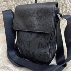 【美品】エンポリオアルマーニ　ショルダーバッグ　テスートマクロロゴ　レザー　革 美品】エンポリオアルマーニ ショルダーバッグ テスートマクロロゴ