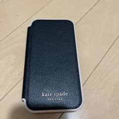 ケイトスペード　iPhone13ケースのサムネイル