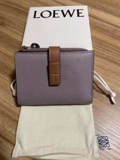 LOEWE 二つ折り財布 コンパクトウォレットのサムネイル