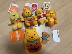 新品未使用 東京ディズニーリゾート くまのプーさん ぬいぐるみバッジセットのサムネイル