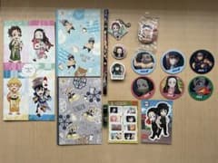 鬼滅の刃 グッズ まとめ売り ノート　缶バッジ ANA機内限定コラボメンコのサムネイル