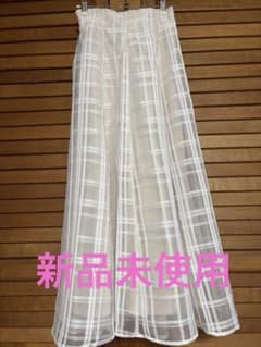 G R Lホワイトチェック柄フレアスカートのサムネイル