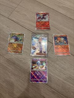 n*u様 輝くリザードン 輝くヒードラン 輝くルチャブル 輝くサーナイト 博士ののサムネイル
