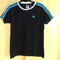 値下げ  アディダス Tシャツのサムネイル