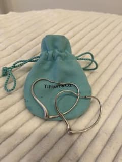 最終値下げTiffany & Co. オープンハート フープピアスのサムネイル