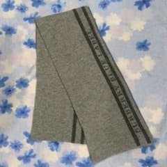 新品Burberryマフラーのサムネイル