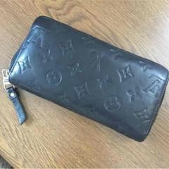 長財布のサムネイル