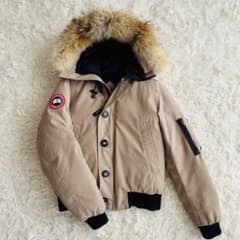 極美品】カナダグース ラブラドールボンバー タン TAN 男女兼用 - メルカリ