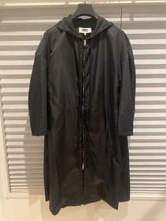 MM6 Maison Margiela ブラックロングコートのサムネイル