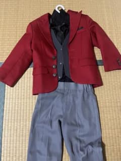 男の子スーツ　最終値下げのサムネイル