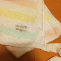 部屋着 × ブランケットのサムネイル