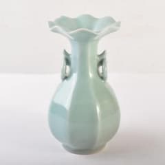 中国　龍泉窯　粉青釉　桔梗口双耳瓶　花入　C　6943 中国 龍泉窯 粉青釉 桔梗口双耳瓶 花入 C 6943 - メルカリ