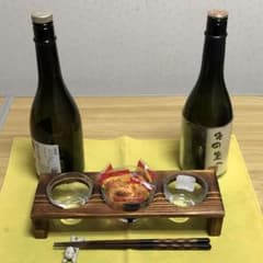 飲み比べ酒器３点セット　木製架台付きのサムネイル
