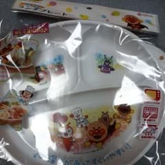 アンパンマン食器のサムネイル