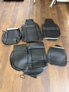雅 日野 エアループデュトロ 標準 シートカバー 黒 3席分 ブラックのサムネイル