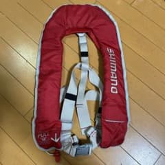 SHIMANO ライフジャケット 膨張式 レッド SHIMANO 膨張式ライフジャケット レッド - メルカリ