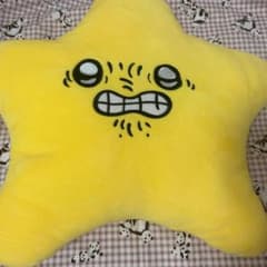 ちいかわ　流れ星　クッションのサムネイル