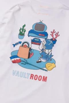 希少白/Vaultroom VR × GURA がうるぐら ロングTシャツ - メルカリ