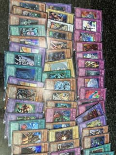 遊戯王デュエルモンスターズ 大量まとめ売り - メルカリ