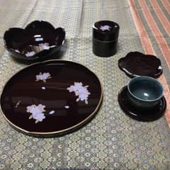 未使用☆湯のみセット☆宇野千代デザイン☆お盆菓子置き等も付いてますのサムネイル