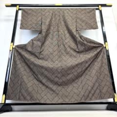 紬着物 しつけ糸 つむぎ レンガ柄 茶色 猟虎色 NK-1062 - メルカリ