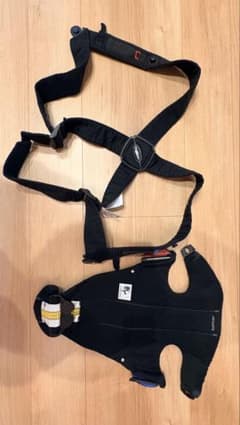 BABYBJORN 抱っこ紐のサムネイル