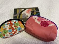 【未使用】和柄ポーチ＆ポケットティッシュ入れ　3点セット 花柄のサムネイル