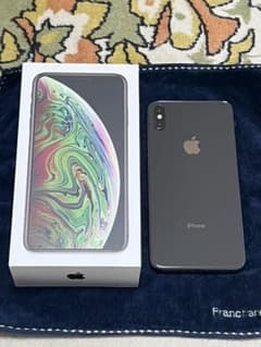 ♪Sam sam様 専用♪iPhoneXS MAX256GB☆おまけ付き☆のサムネイル
