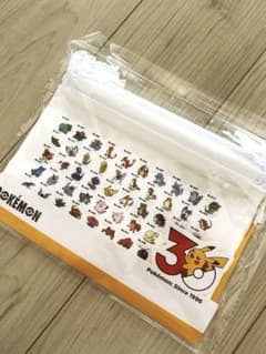3COINS ポケモン 30周年ビニール巾着のサムネイル