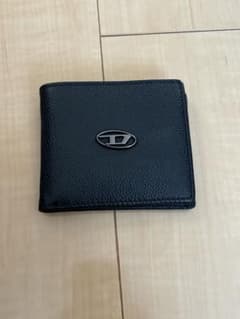 diesel 財布のサムネイル