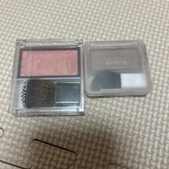 CEZANNE チークブラッシュ04 CHIFURE シェーディングのサムネイル