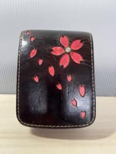 ヒデ様専用　アルズニ二つ折り財布　桜のサムネイル
