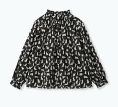 sosotton 猫フリル衿ゴムシャーリングブラウス 25AW タナローン　美品 sosotton 猫フリル衿ゴムシャーリングブラウス 25AW タナローン 美品