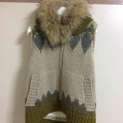 最終値下げ⭐︎美品☆カウチンベストのサムネイル