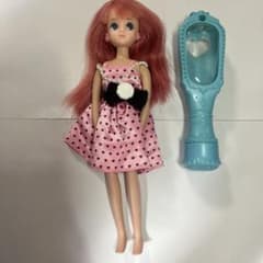 【本体＋ドレス＋小物付き】 ヘアカラーチェンジ　ひなちゃん　リカちゃんのサムネイル