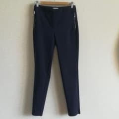 H&M　ネイビーストレッチパンツのサムネイル