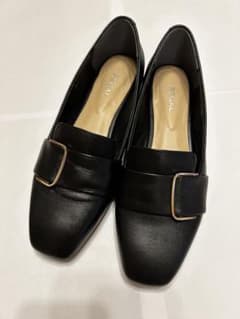 REGALバックルフラットシューズのサムネイル