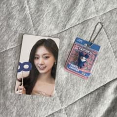 TWICE8thトレカ＆キーホルダーのサムネイル